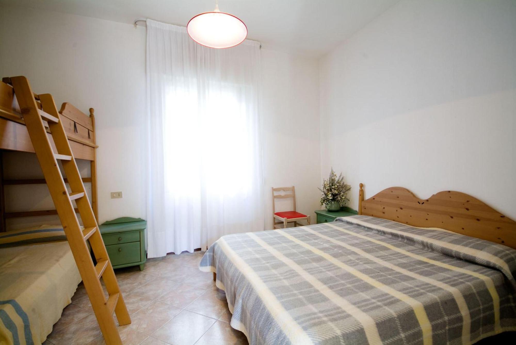 Condominio Brionetta Бибионе Экстерьер фото