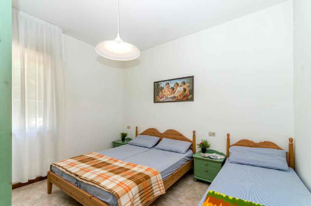 Condominio Brionetta Бибионе Экстерьер фото